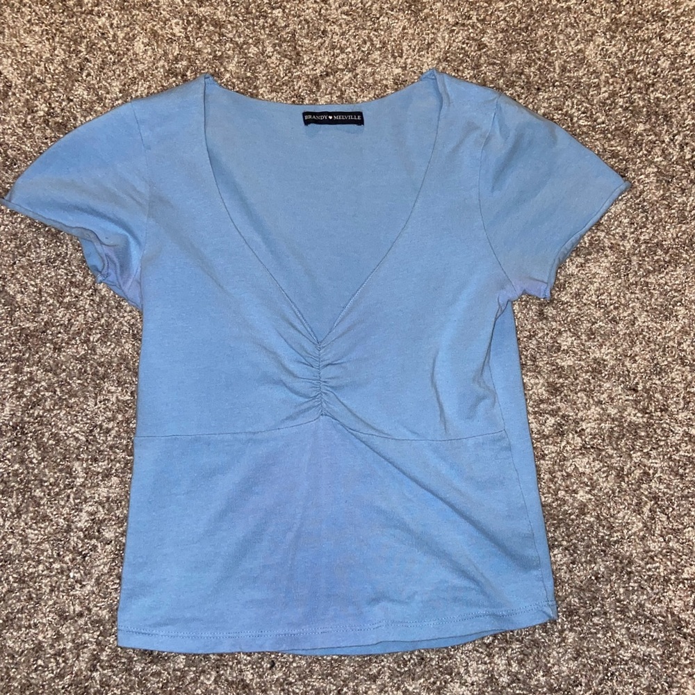 Super cute blue crop top!